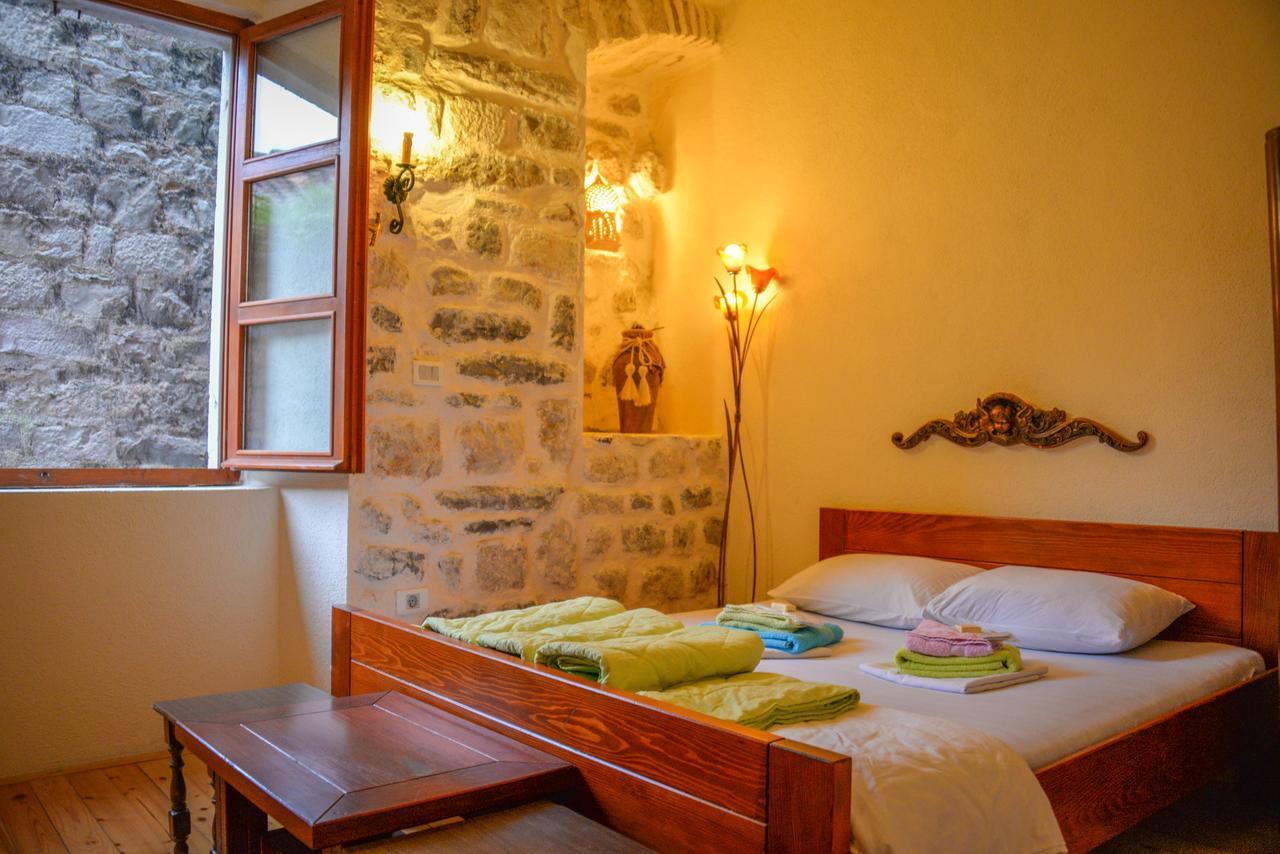 Old Town Youth Hostel Κότορ Εξωτερικό φωτογραφία